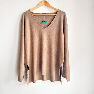 Splendid  V Neck Light Beige Knit Top XL